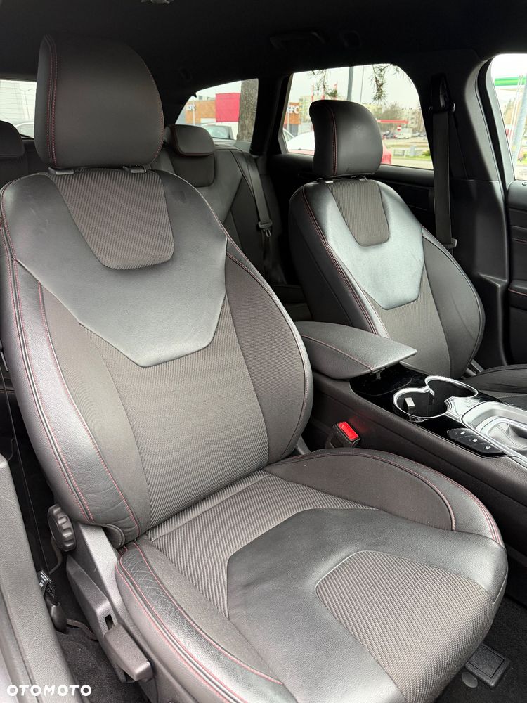 Ford Mondeo 2.0 TDCi STart-Stopp PowerShift-Aut ST-Line - 20