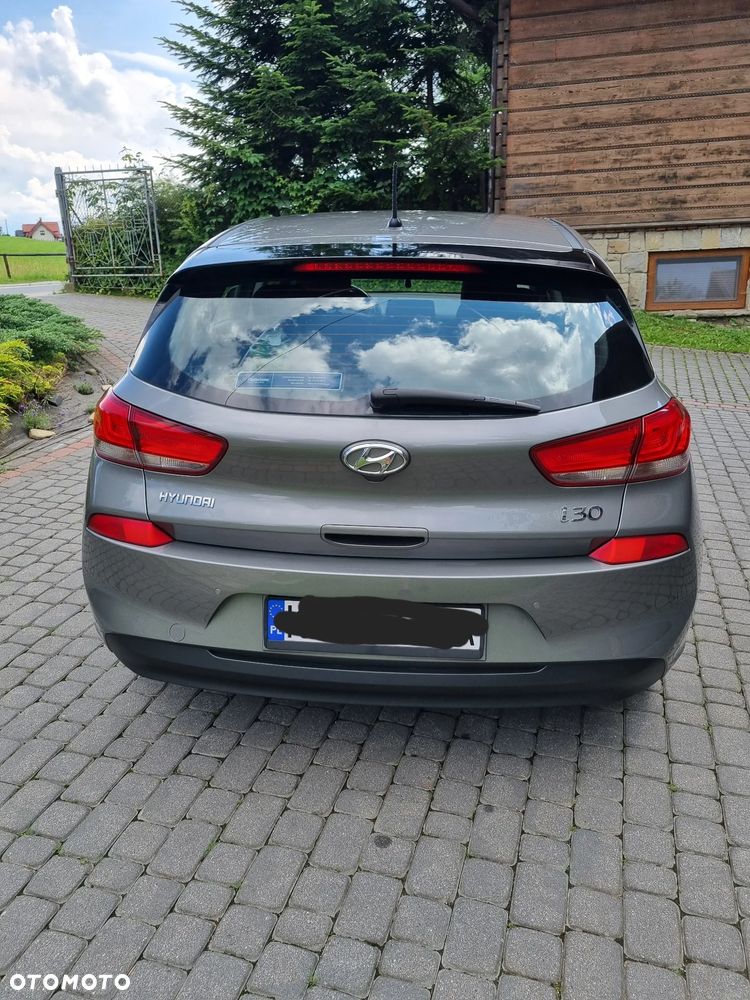 Hyundai i30 1.4 Classic + - 7