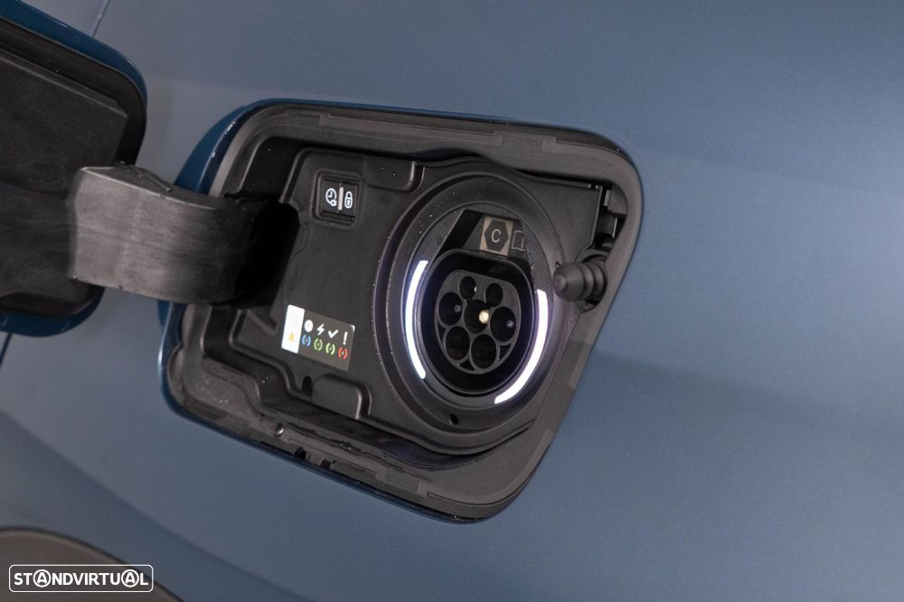 Peugeot 3008 1.6 Hybrid Allure Pack e-EAT8 - 16