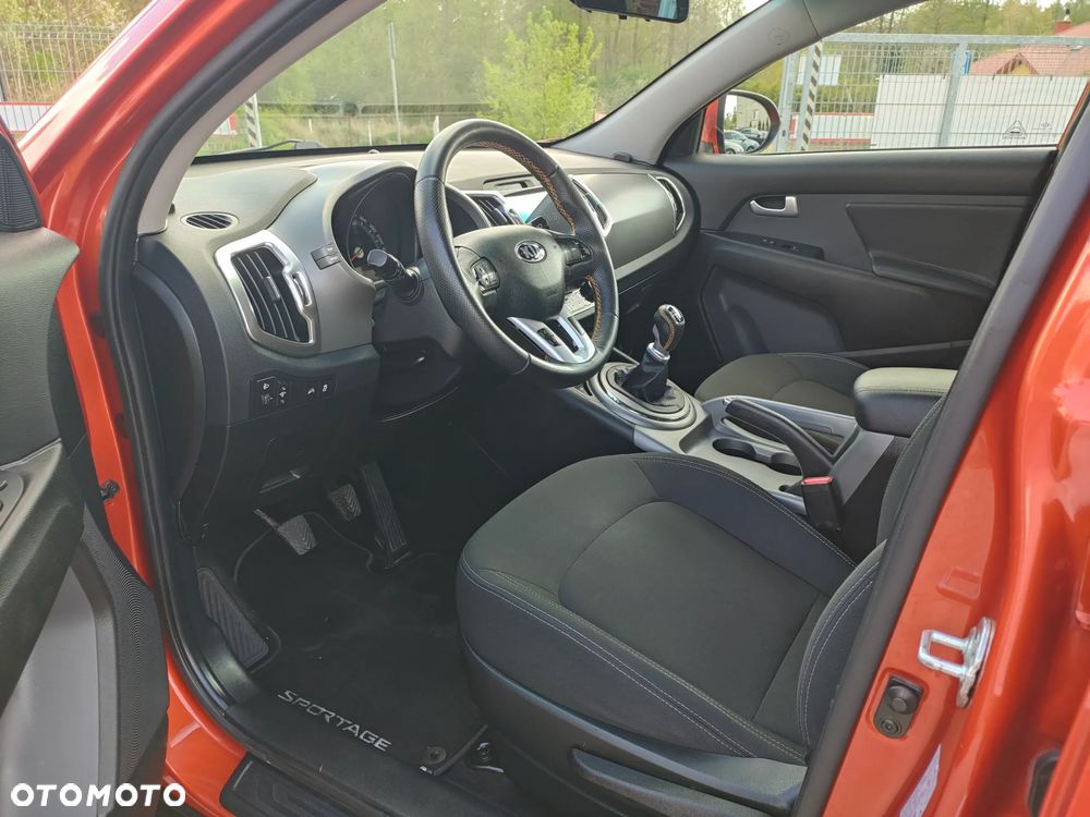 Kia Sportage 2.0 CRDI 2WD Spirit - 17