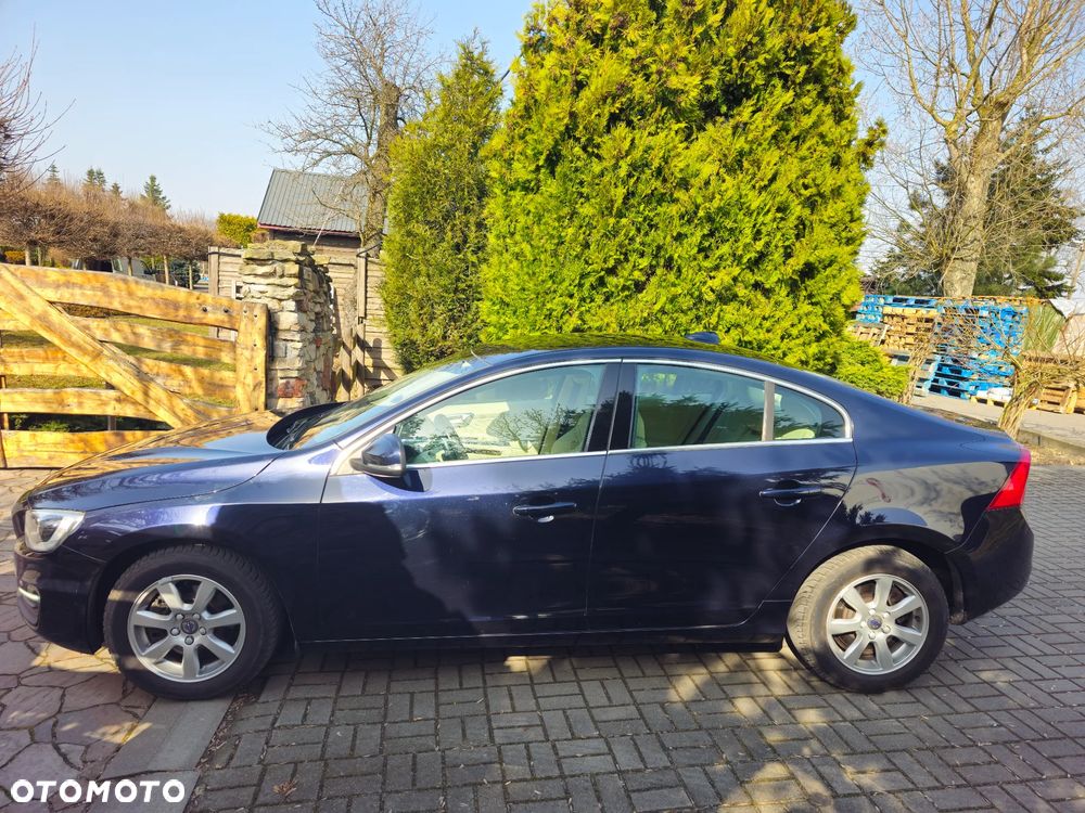 Volvo S60 D3 Drive-E Summum - 3