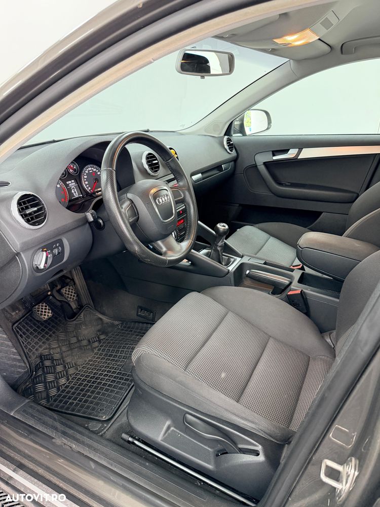 Audi A3 1.2 TFSI Ambiente - 4