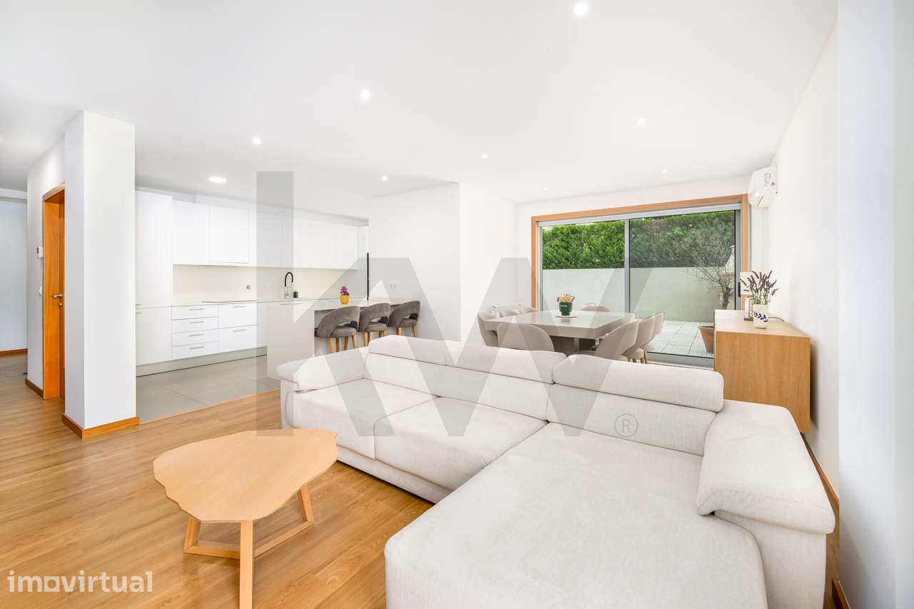 Apartamento T3 com terraço de 120 m2 em condomínio com jardim e piscin - Grande imagem: 2/41