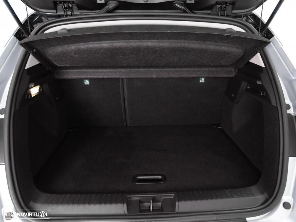 Renault Captur 1.0 TCe Techno Bi-Fuel - 11