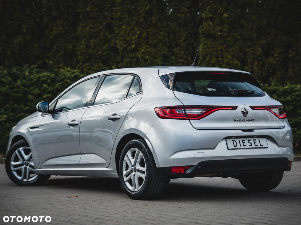 Renault Megane 1.5 Blue dCi Limited - 16