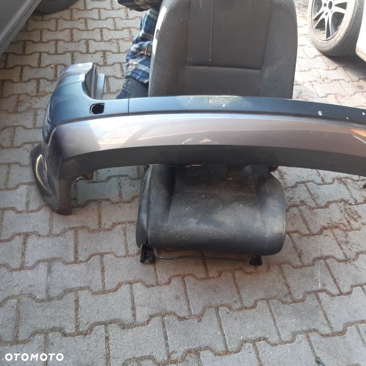 zderzak tylny Megane II Kombi - 2