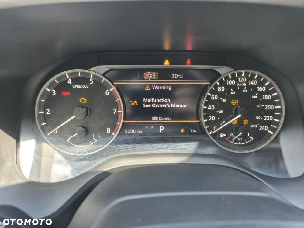 Nissan Rogue - 20