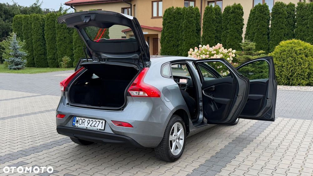 Volvo V40 D2 Geartronic Kinetic - 21
