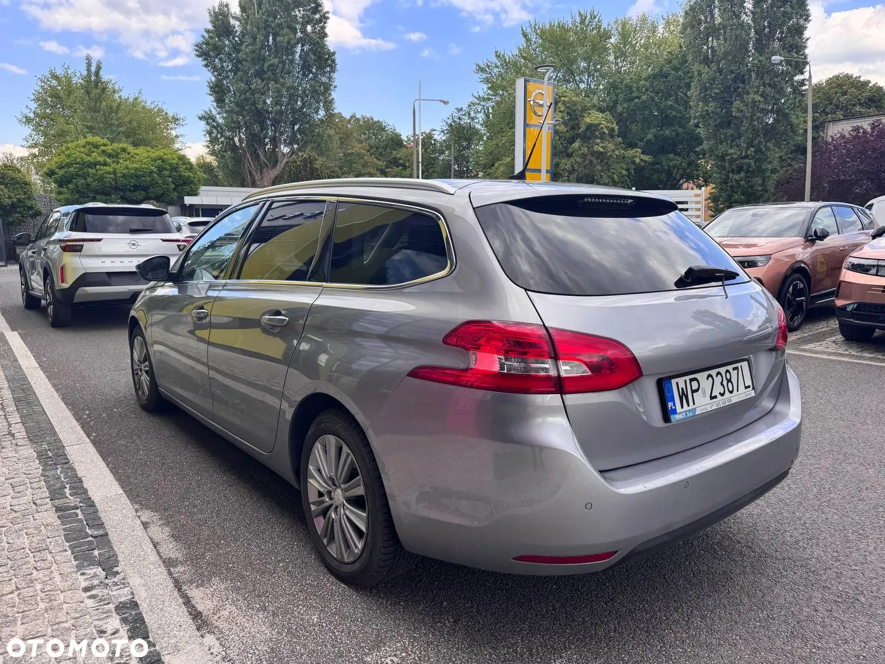 Peugeot 308 1.5 BlueHDi Allure S&S - 6