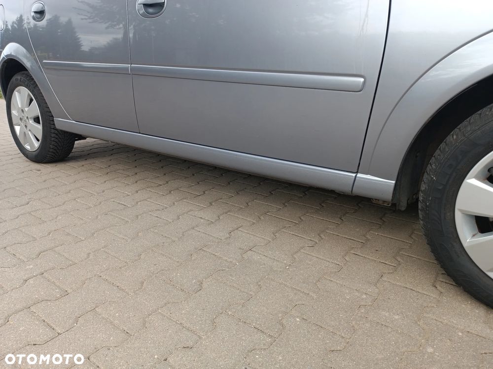 Opel Meriva 1.6 (Essentia) - 28