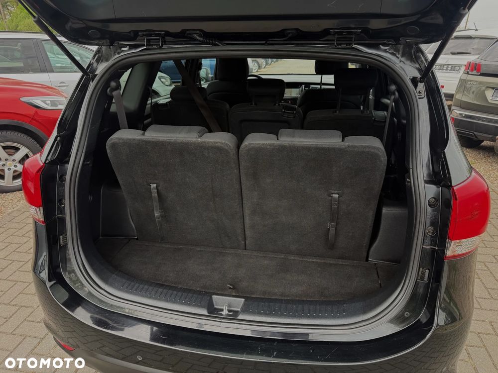 Kia Carens 1.7 CRDi 115 Dream-Team Edition - 10