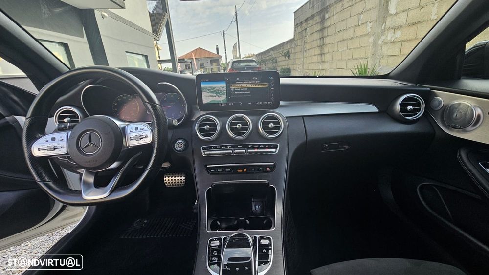 Mercedes-Benz C 220 d Cabrio 4Matic 9G-Tronic AMG Line - 13