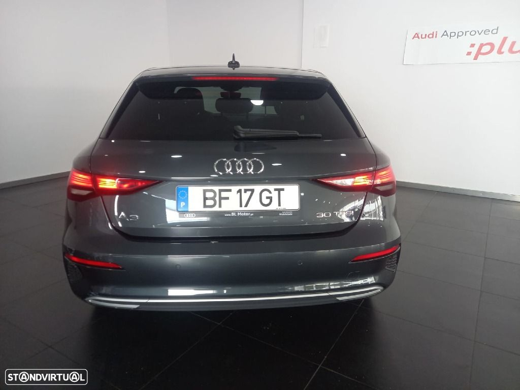 Audi A3 Sportback 30 TFSI Advanced S tronic - 8