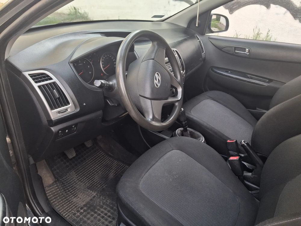 Hyundai i20 1.1 CRDi Style - 4