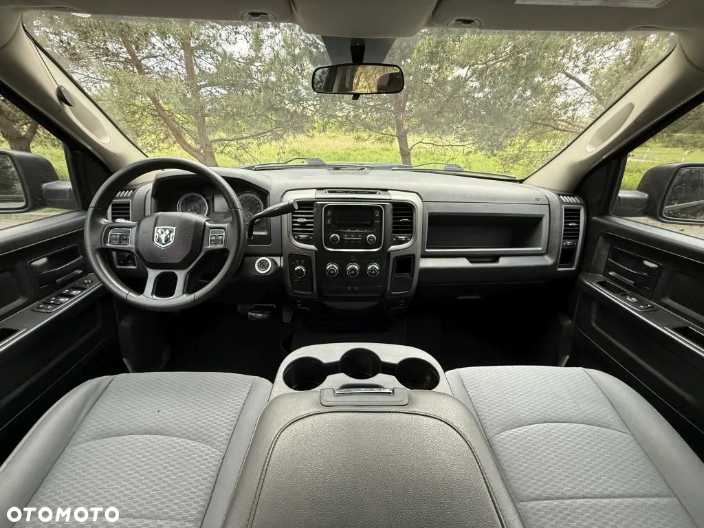 Dodge RAM 1500 5.7 4x4 - 12