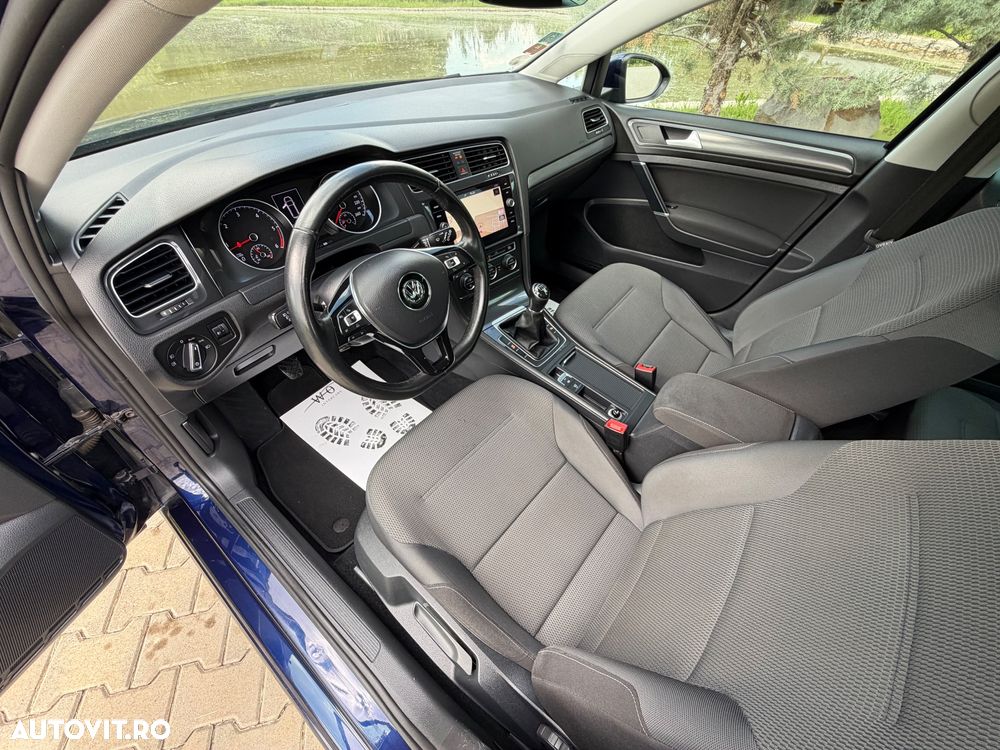 Volkswagen Golf 1.6 TDI (BlueMotion Technology) Comfortline - 18