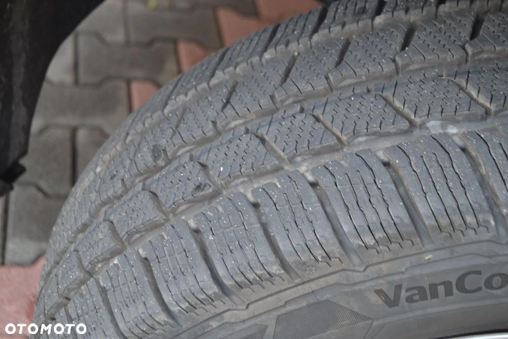 Ford Transit 350 L4 RWD Trend - 16