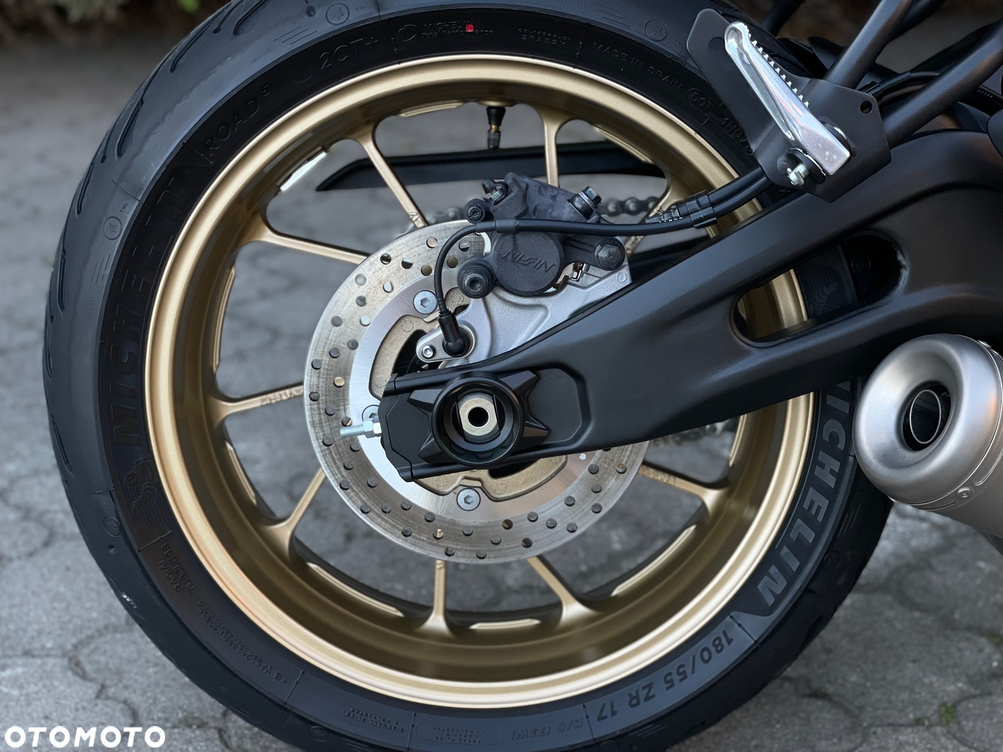 Yamaha XSR - 16