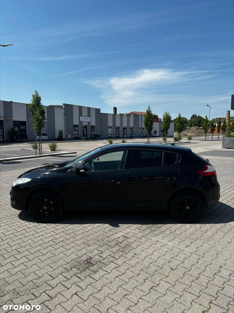Renault Megane - 5