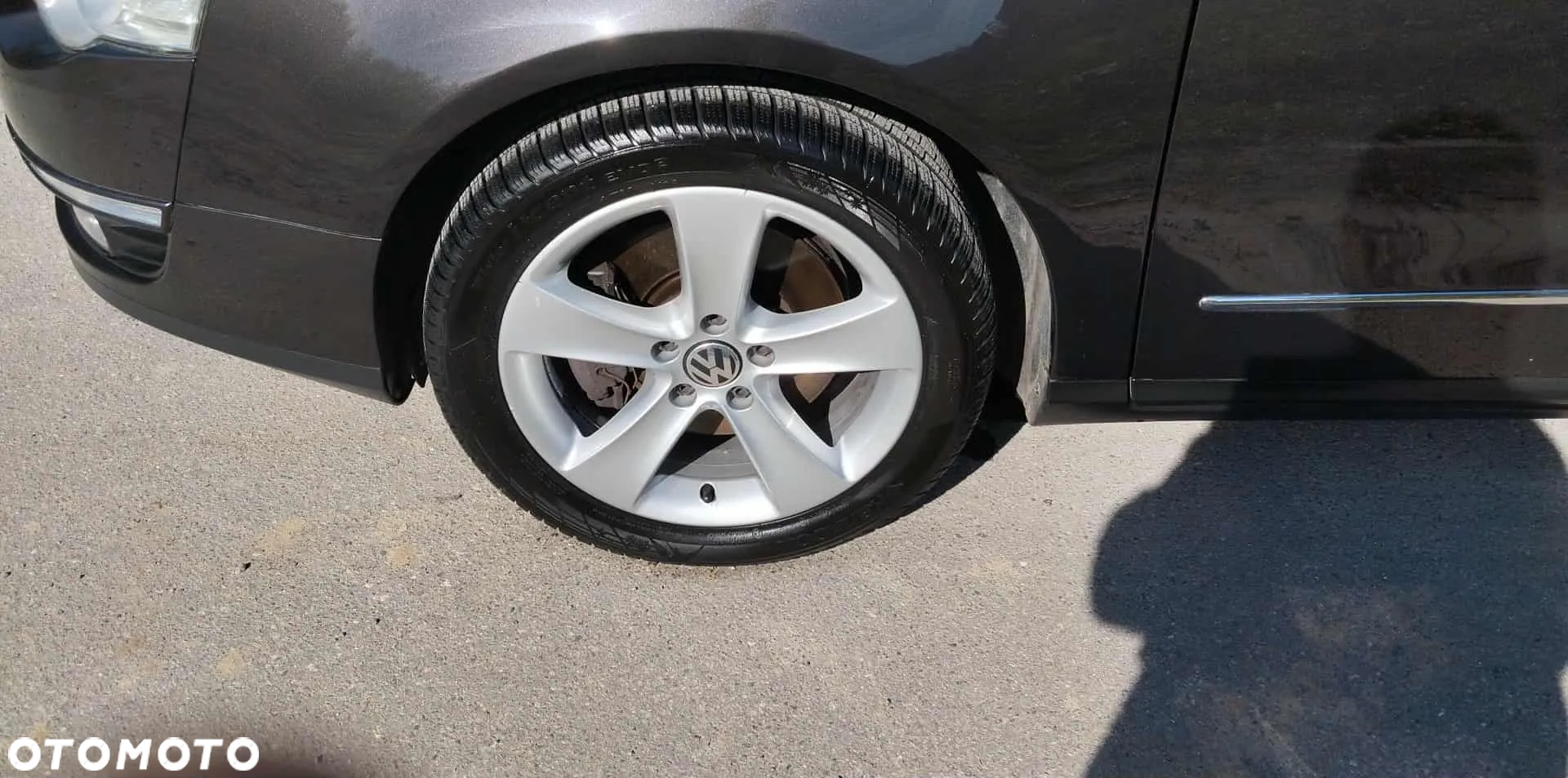 Volkswagen Passat - 16