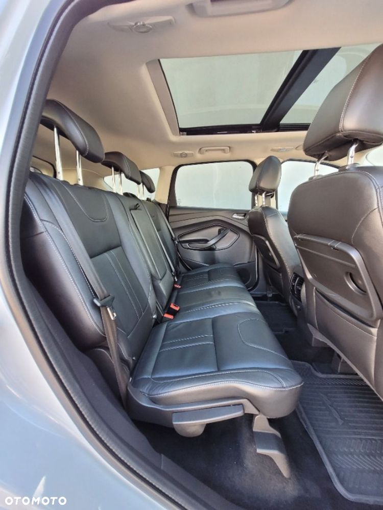 Ford Kuga 2.0 TDCi 4WD Titanium - 17