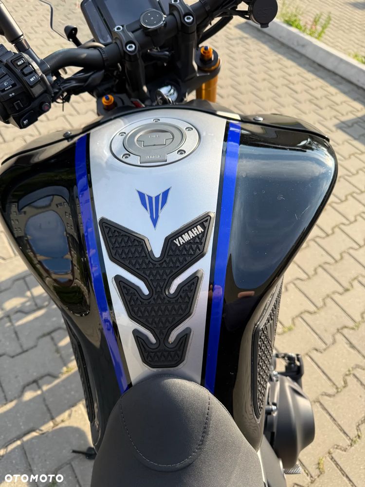 Yamaha MT - 19
