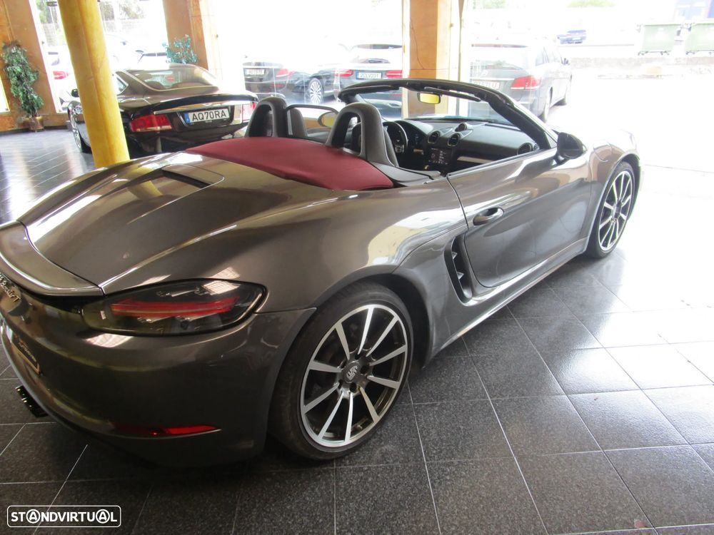Porsche 718 Boxster T PDK - 32