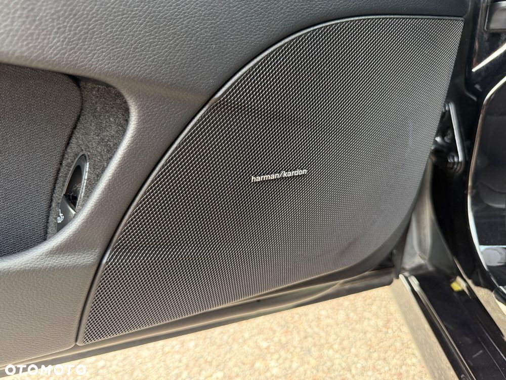 Mercedes-Benz CLS 63 AMG 7G-TRONIC - 36