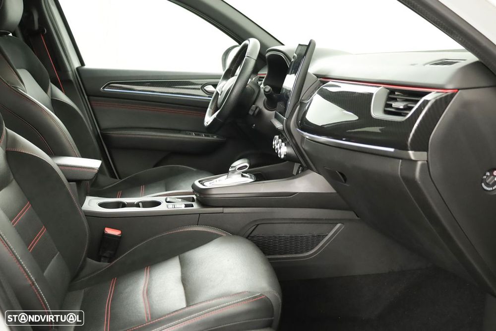 Renault Arkana 1.6 E-Tech R.S.Line - 23