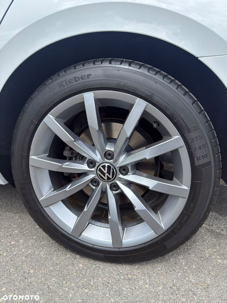 Volkswagen Passat 2.0 TDI EVO Business DSG - 12