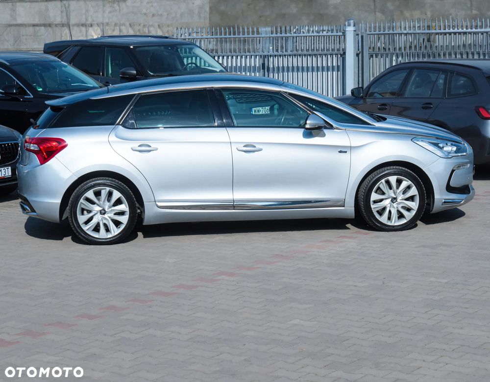 Citroën DS5 2.0 HDi Hybrid4 SportChic MCP - 36