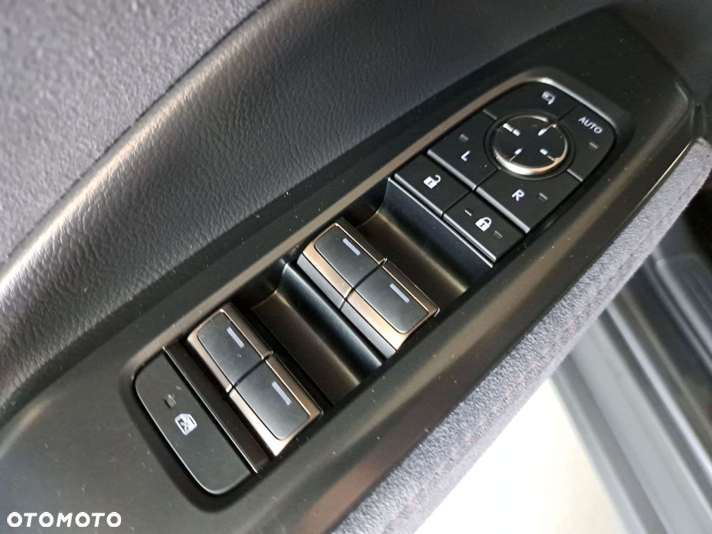 Lexus LBX 1.5 Hybrid Cool - 35