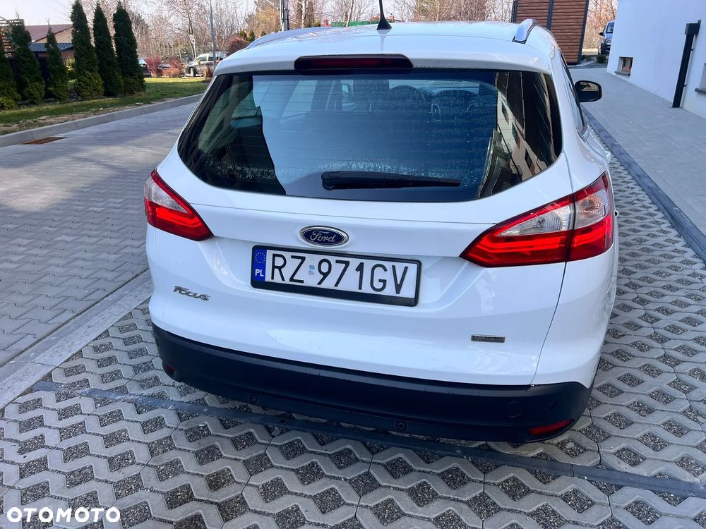 Ford Focus 1.6 SYNC Edition - 14