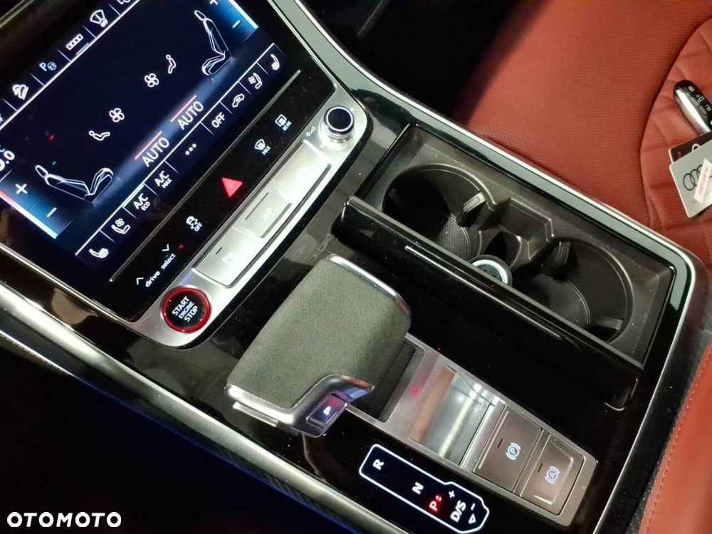 Audi SQ8 - 18