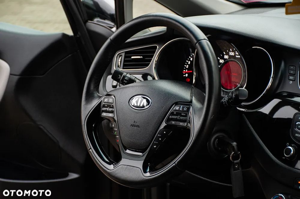 Kia Ceed 1.6 CVVT EX - 29