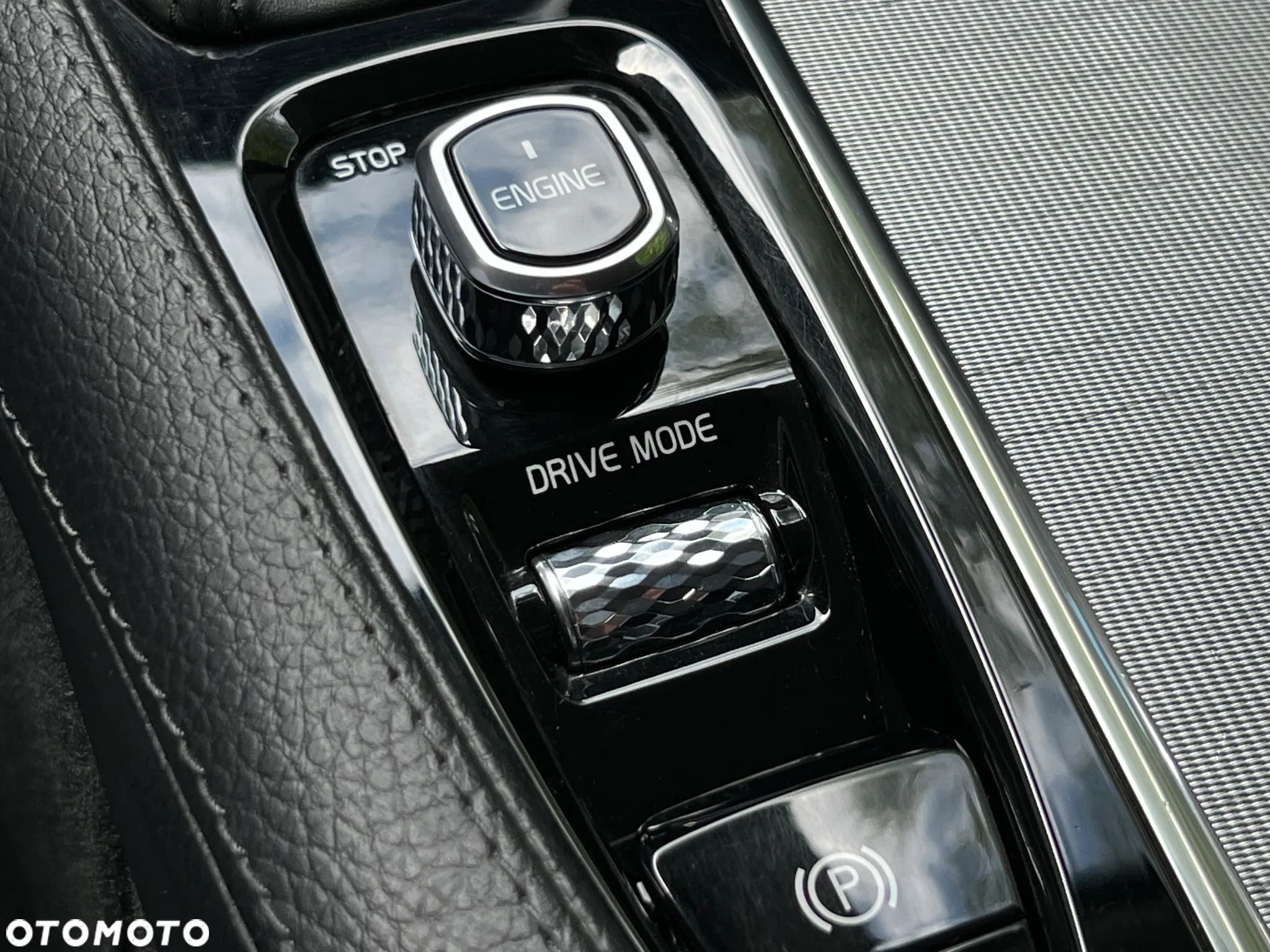 Volvo V90 D5 AWD Geartronic Inscription - 34