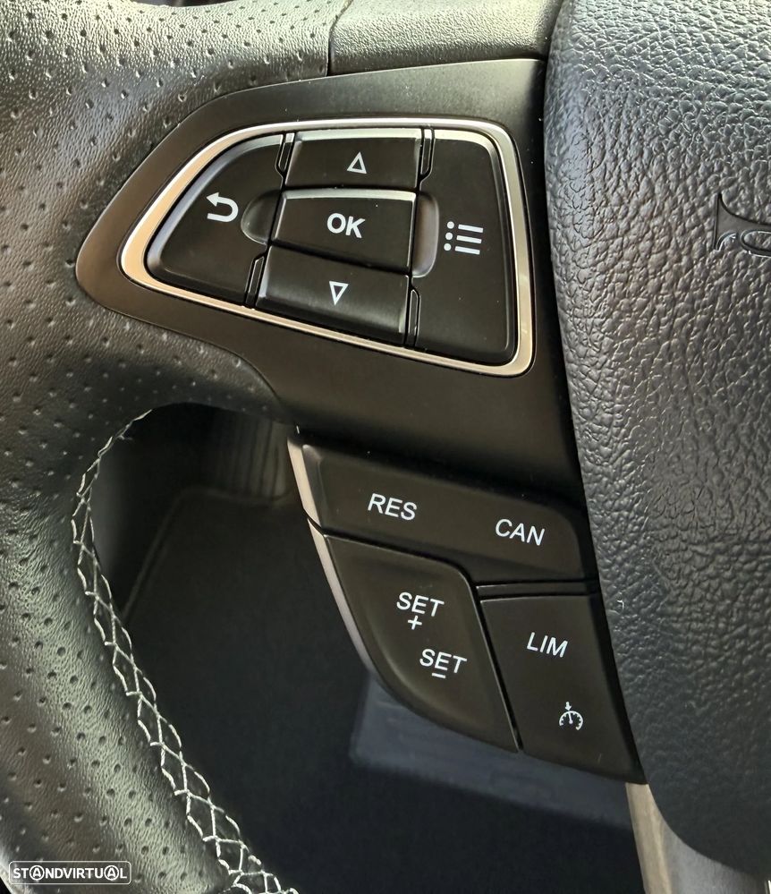 Ford EcoSport 1.0 EcoBoost ST-Line Plus - 16