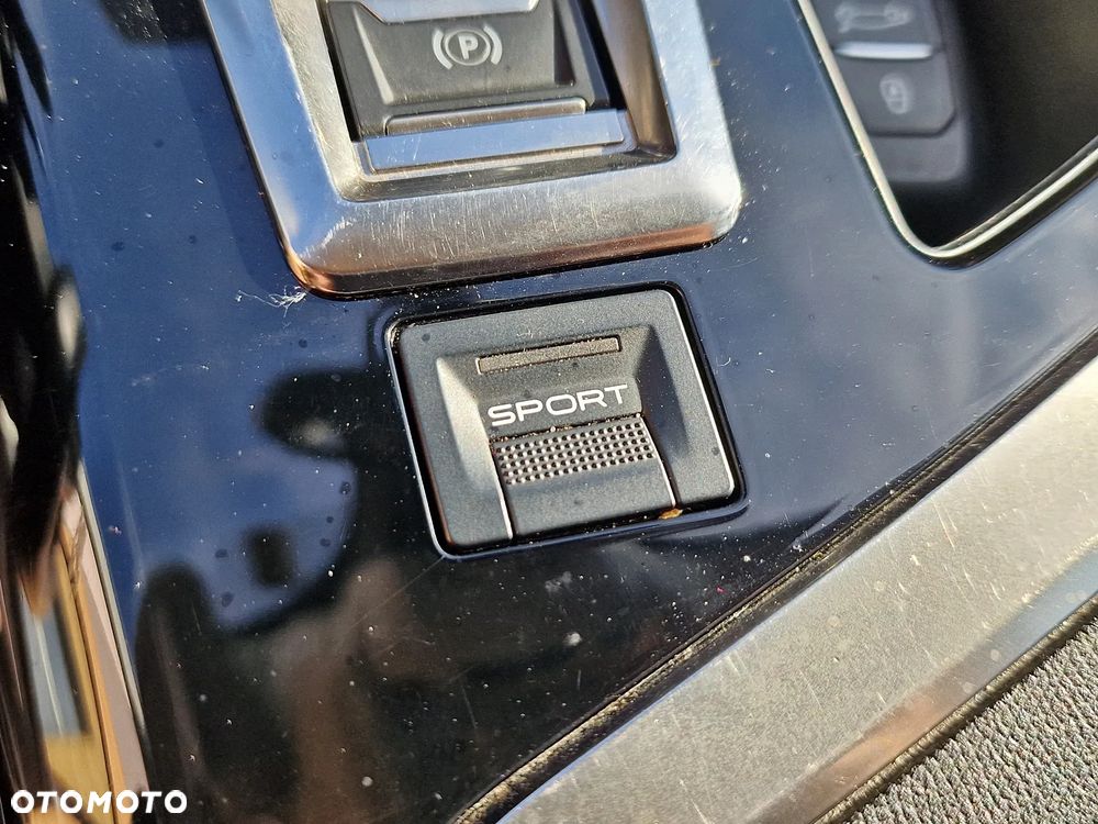 Peugeot 5008 1.5 BlueHDi GT Pack S&S EAT8 - 17