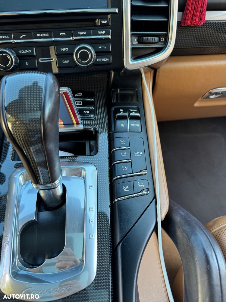 Porsche Cayenne Diesel Tiptronic S - 19