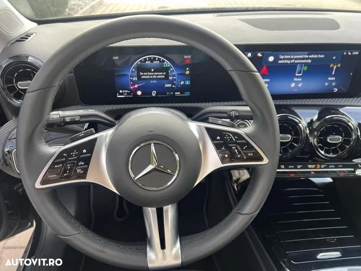 Mercedes-Benz A 180 MHEV 7G-DCT - 9
