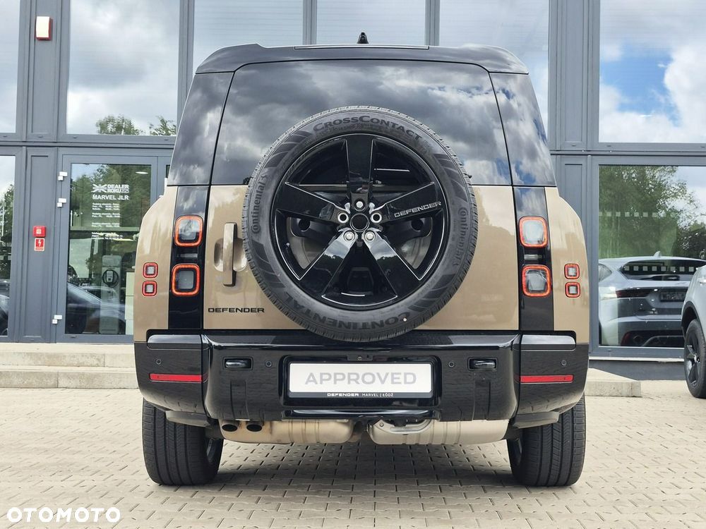 Land Rover Defender 130 D350 X-Dynamic HSE - 12