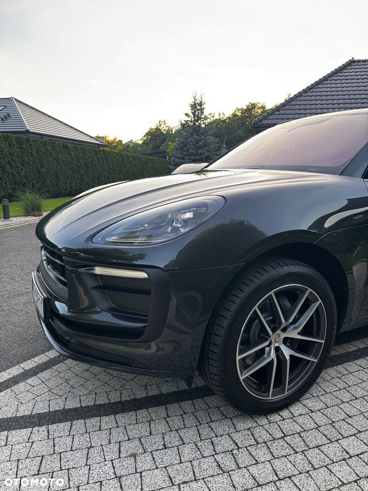 Porsche Macan T - 2