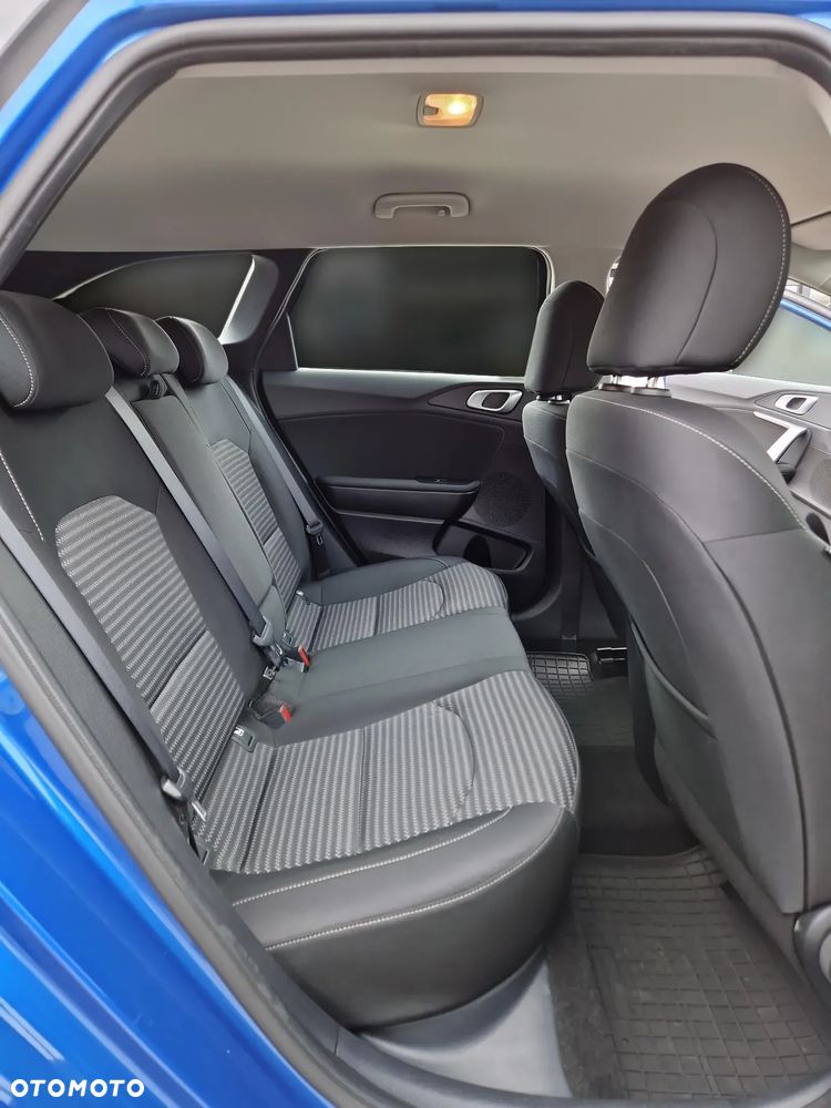 Kia Ceed 1.5 T-GDI M - 28