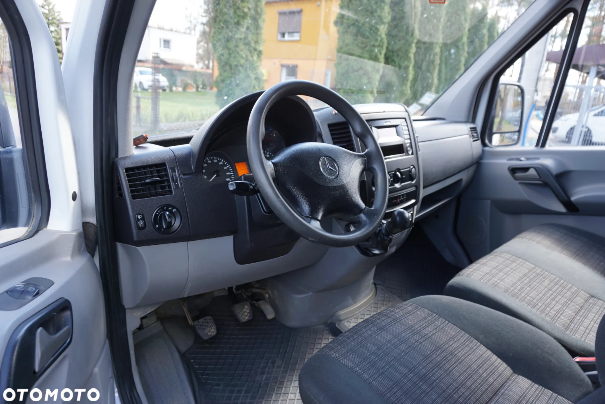 Mercedes-Benz SPRINTER 313 - 9