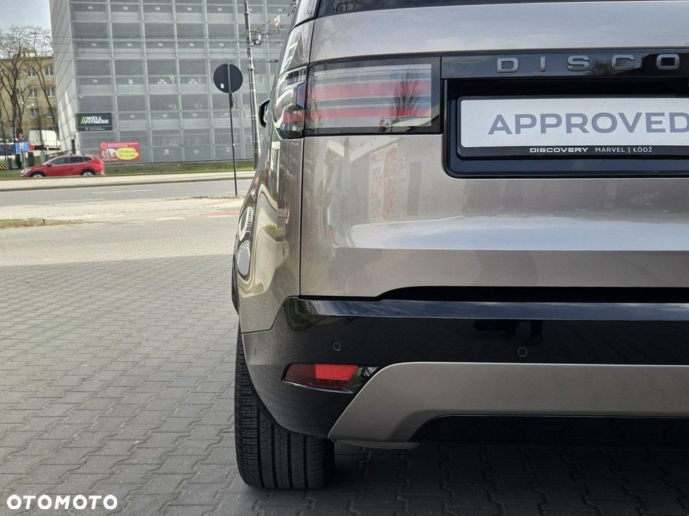 Land Rover Discovery - 30