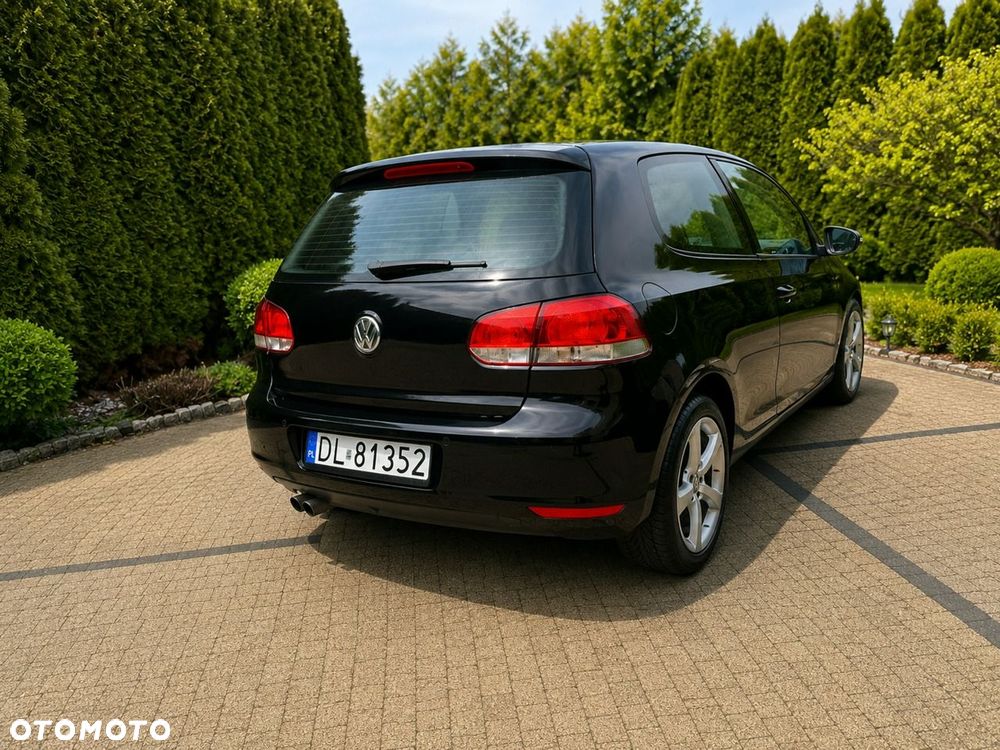 Volkswagen Golf - 5