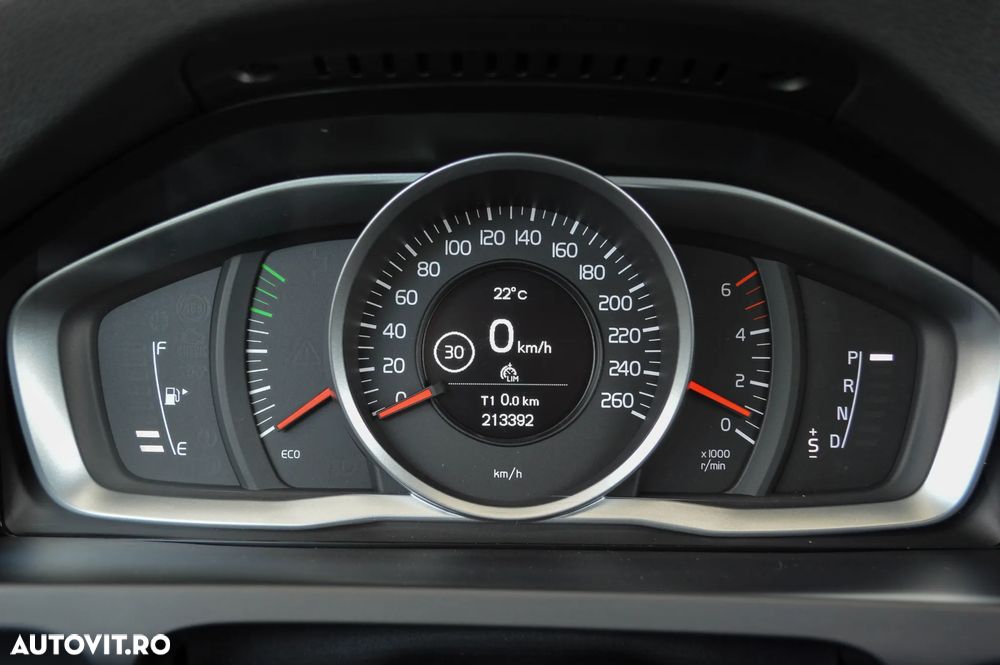Volvo S60 D3 Geartronic Momentum - 20