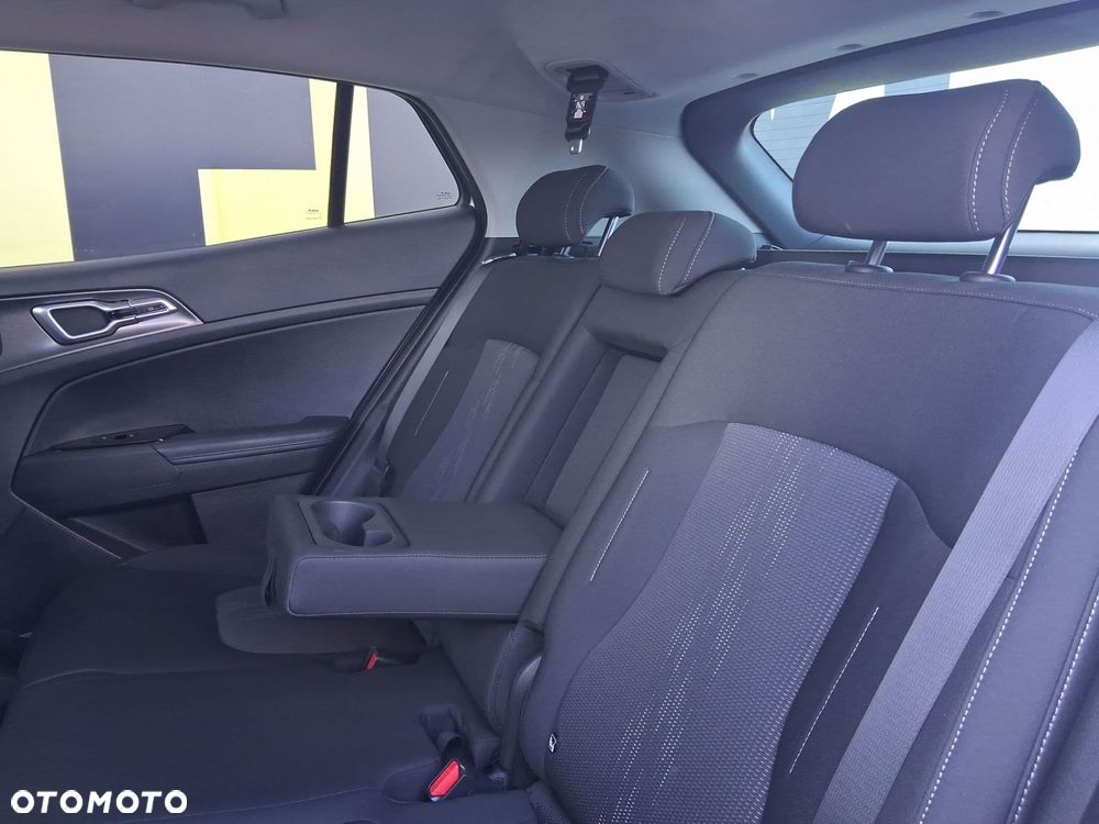 Kia Sportage - 16