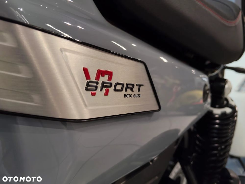 Moto Guzzi V7 - 13