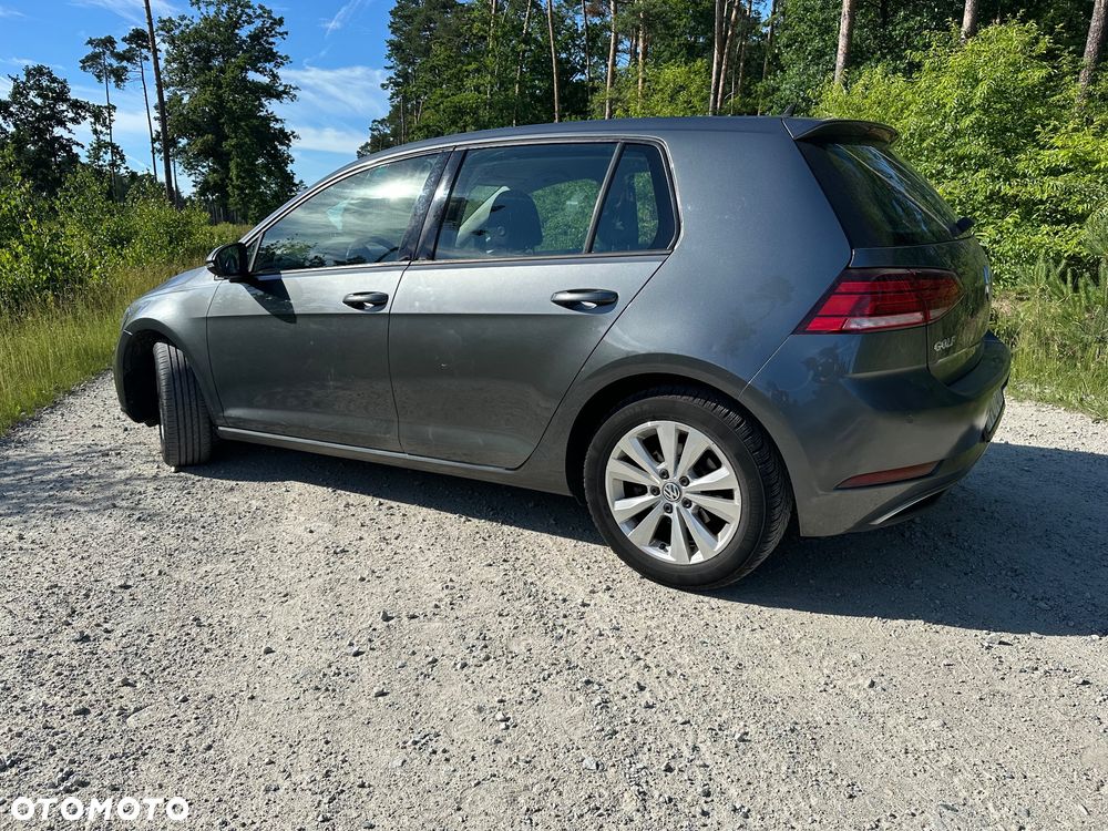 Volkswagen Golf 2.0 TDI (BlueMotion Technology) DSG Comfortline - 6